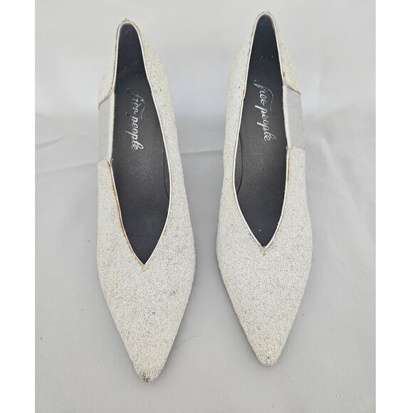 Free People White Glitter Florence Kitten Heel sz 38 Retro Minimalist Wedding - Picture 4 of 8